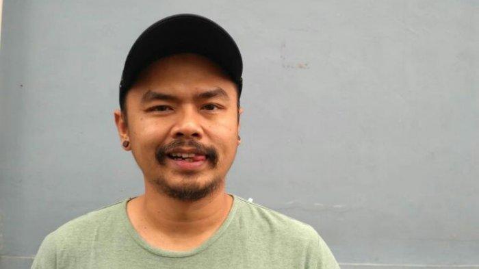 Komedian Wendi Cagur saat ditemui usai tampil di salah satu acara stasiun televisi swasta di kawasan Mampang, Jakarta Selatan, Senin (10/12/2018).