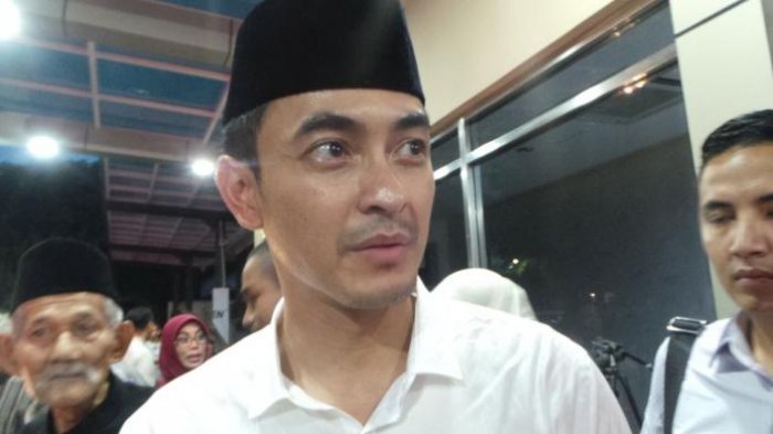 zumi zola aw