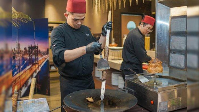Ada lebih dari 218 menu untuk memeriahkan momen buka bersama selama Ramadan 2024 di Hotel Morazen Surabaya