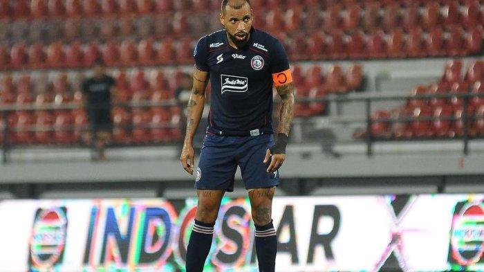 Gustavo Almeida saat memperkuat Arema FC 