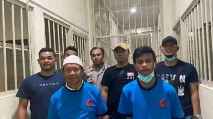 Yosef dan Danu. Diduga Tahu Rencana Yosef dan Danu di Kasus Subang, Penjual Pecel Lele Bergelagat Aneh Bak Ketakutan.