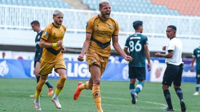 Eks Striker Dewa United, Karim Rossi jadi buruan Persebaya Surabaya