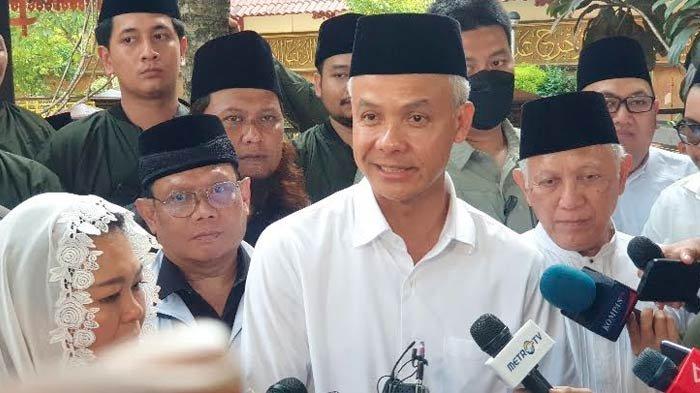Ganjar Pranowo di Ponpes Tebuireng, Jombang, Jumat (12/1/2024).