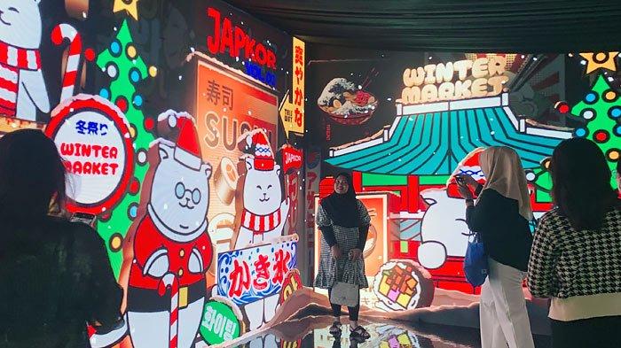 Pameran Japkor Winter Market ini dapat dikunjungi secara gratis mulai 8-10 Desember 2023 di Convention Hall Tunjungan Plaza Surabaya.