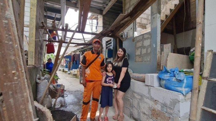 Petugas PPSU Jakarta yang Viral Nikahi Bule Austria. Simak kabar terbarunya.