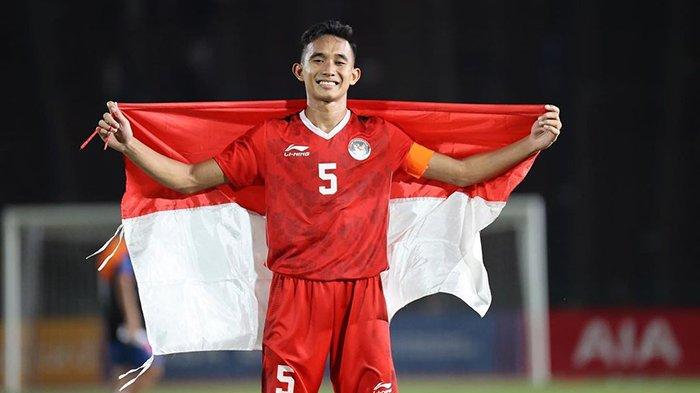 Kapten Timnas Indonesia U-23 Rizky Ridho sudah disiapkan bonus khusus dari Univeritas Muhammadiyah (UM) Surabaya, sebagai kampus tempat kualiahnya.