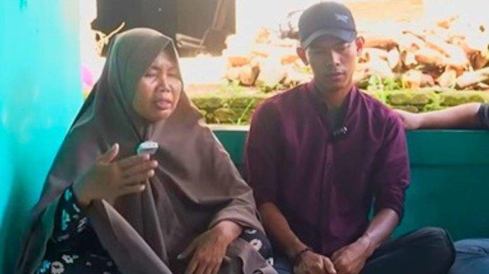 Fahmi Husaeni dan Ibunya