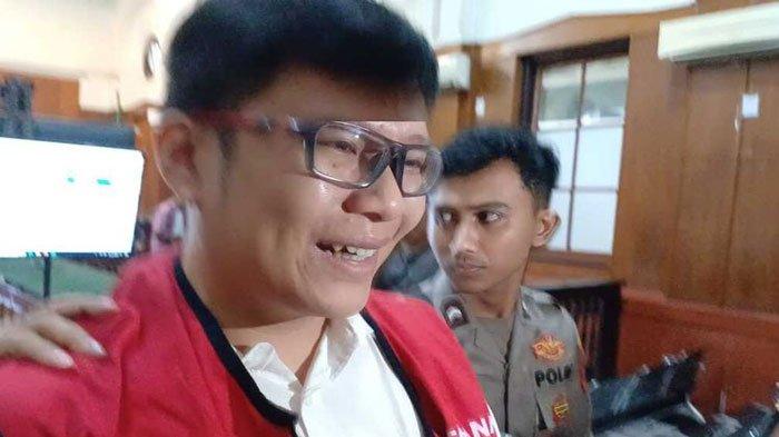 Ronald Tannur. Inilah Kronologi Lengkap Kasus Ronald Tannur yang Bikin 3 Hakim PN Surabaya Ditangkap Kejagung Terkait Suap.