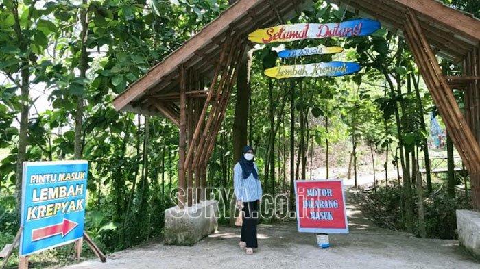Pintu masuk Lembah Krepyak Desa Wisata Langenharjo, Kecamatan Pelemahan, Kabupaten Kediri.