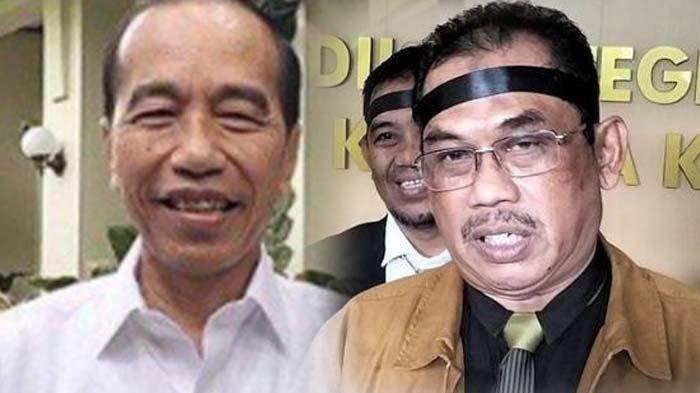 MELEBAR - M Taufik (kanan), penggugat ijazah Jokowi kini meminta agar ditunjukkan KTP, KK hingga buku induk SMA. Teman seangkatan Jokowi geregetan.
