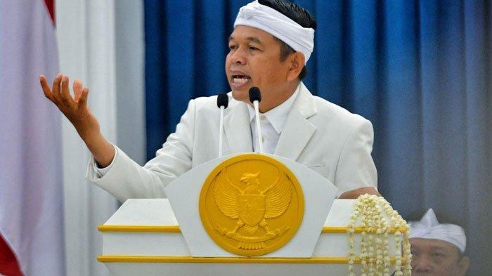 DEDI MULYADI DILAPORKAN - Gubernur Jawa Barat, Dedi Mulyadi. Ia Santai Meski Dilaporkan ke Bareskrim Akibat Kirim Siswa ke Barak.