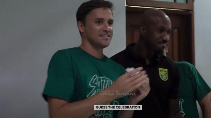 Paul Munster saat sesi tim bonding Persebaya Surabaya