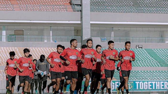 Liga 1: Saling Kejar di Papan Atas