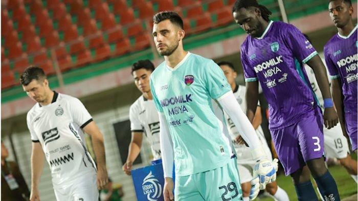 Penjaga gawang Persita Tangerang, Igor Rodrigues diprediksi akan membuat Persebaya Surabaya kesulitan untuk mencetak gol.