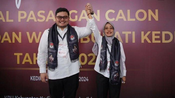 Wakil Bupati Kediri Dewi Mariya Ulfa Menghadiri Bazar UMKM di Kawasan SLG