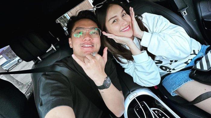 Kedekatan Ayu Ting Ting dan Boy William