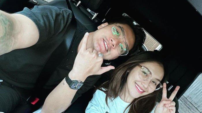 Kedekatan Ayu Ting Ting dan Boy William