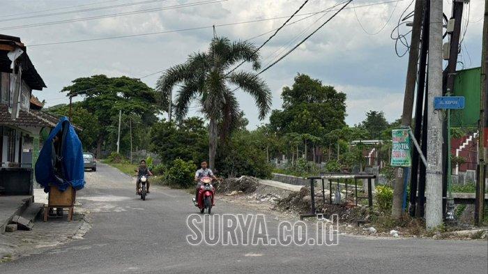 Kantong parkir resmi di sekitar SLG Kediri