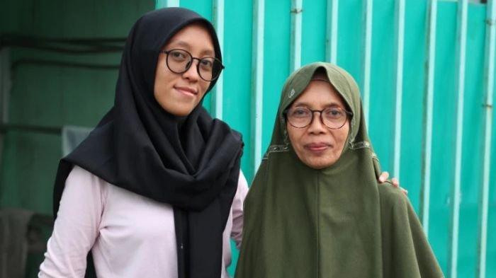 SNBP 2025 - Adinda Yusria Rachma dan ibunya