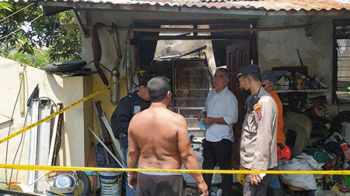 Kronologi Rumah Juru Kunci Makam di Surabaya Terbakar - Surya.co.id