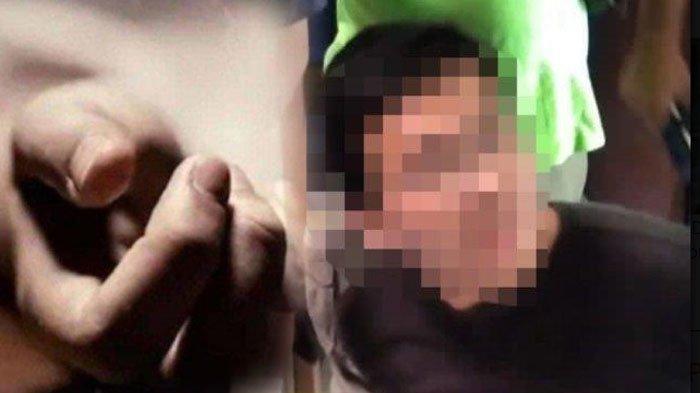 AAB, mahasiswa UI yang bunuh adik tingkatnya kemudian jasadnya dimasukkan plastik dan diletakkan di kolong kasur.