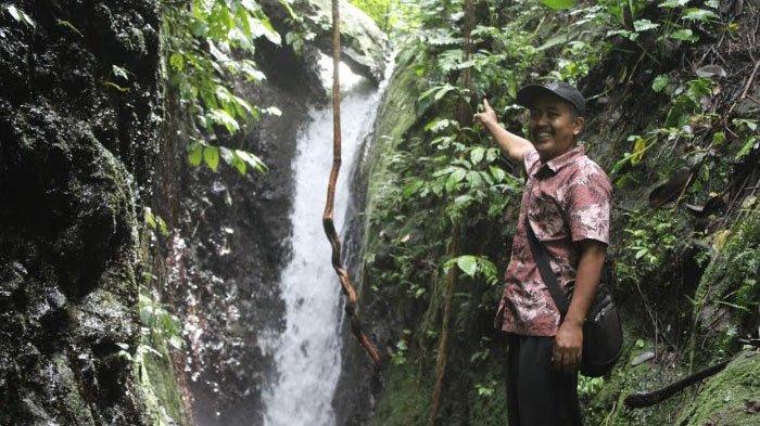 Kolam Bawah Air Terjun Dolo Kering di Kecamatan Mojo Kabupaten Kediri