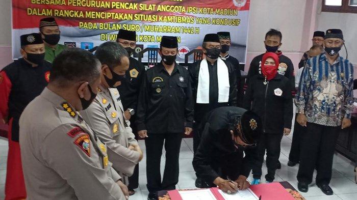 TNI-Polri dan Perguruan Silat di Geger Madiun Bersepakat Membangun Fondasi Kampung Aman-Rukun dan Berbudaya.