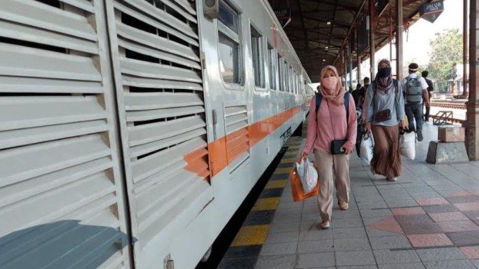 Terdongkrak Libur Panjang Jumlah Penumpang Kereta Api Daop 7 Madiun