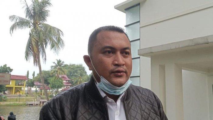 Rudy Susmanto, Ketua Dewan Perwakilan Rakyat Daerah (DPRD) Kabupaten Bogor, Jawa Barat mengumumkan dirinya terjangkit Corona atau Covid-19.