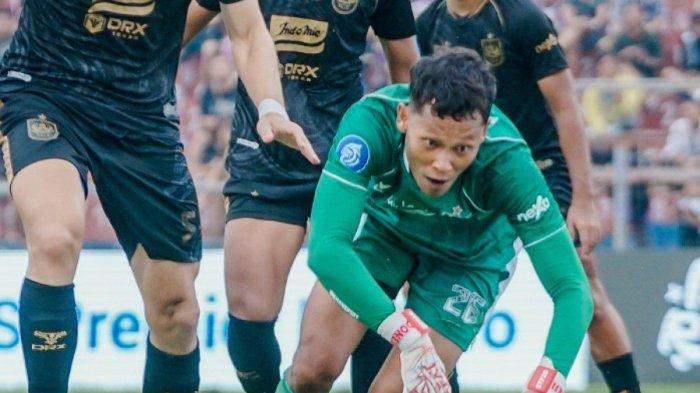 Kiper PSIS Semarang, Syahrul Trisna saat melawan Persik Kediri di pekan 11 Liga 1 2024/2025, Sabtu (23/11/2024).