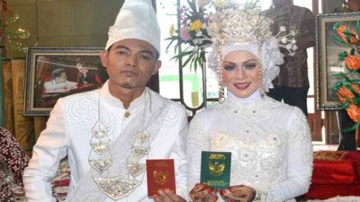 Oper Wali Ovie Wali Band Bulan MadU ke Mekkah - Surya.co.id