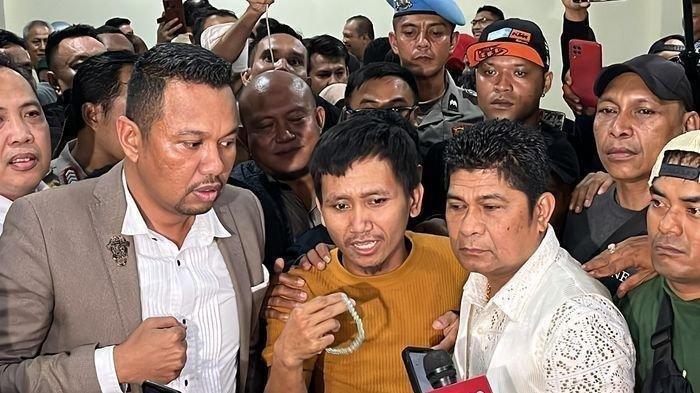 Pascabebas, Pegi mengucapkan terima kasih kepada sejumlah pihak. 