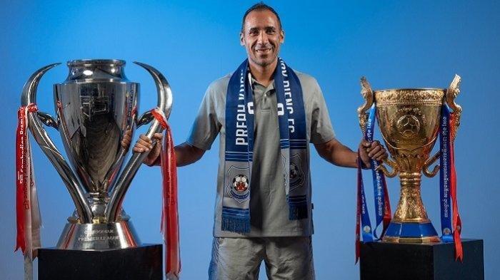 EKS BARCA -Sosok yang santer jadi pelatih baru Persebaya Surabaya di Liga 1 2025 ialah Pep Munoz, nahkoda dari Svay Rieng FC di Liga Kamboja.