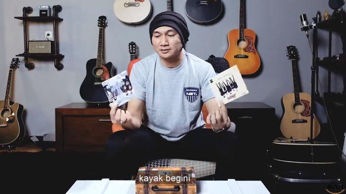 Vlog Anji Manji yang diprotes Dadali Band. Bahkan Anji diajak berantem personil Dadali Band, Dyrga.