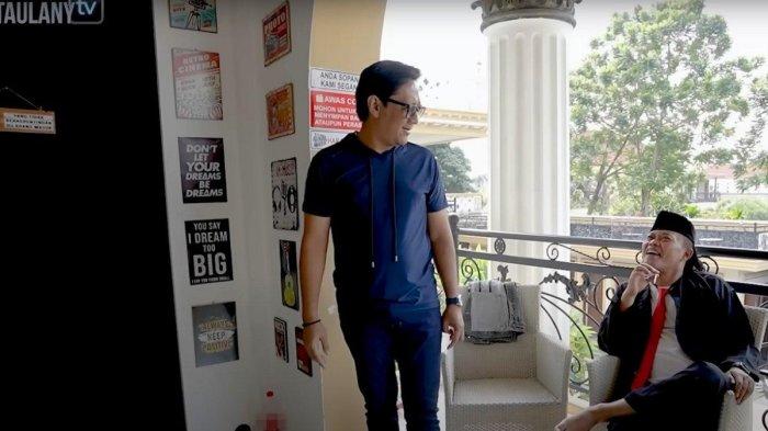 Andre Taulany mengunjungi rumah Sule (YouTube Taulany TV)
