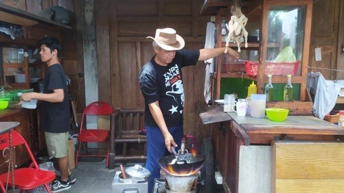 Bakmi Jawa rebus racikan Mbah Wo di Kafe RedWood, Maguwoharjo, Sleman (Tribun Jogja/ Ahmad Syarifudin)