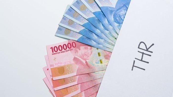 THR 2025 -Ilustrasi THR. Segini nominal THR pegawai swasta untuk lebaran Idul Fitri 2025.