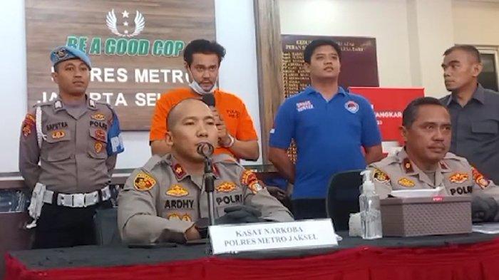 Bobby Joseph bintang sinetron terjerat kasus penyalahgunaan narkoba.