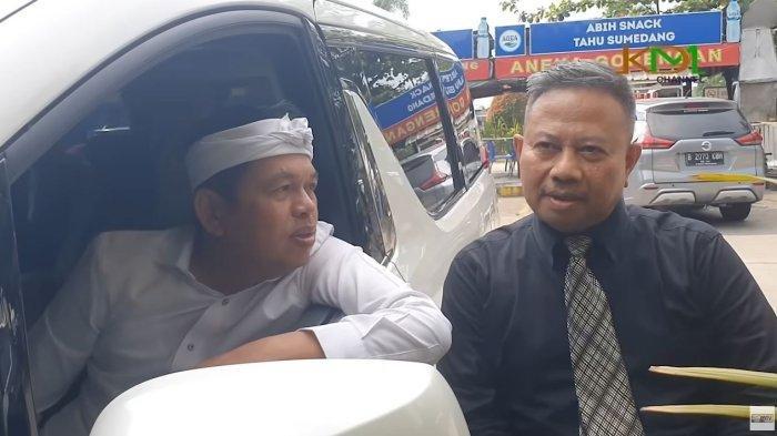 Dedi Mulyadi ngobrol dengan pengacara Fahmi Husaeni, Ojat Sudrajat
