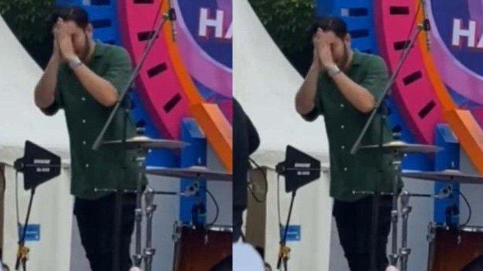 Jeje menyapa penonton saat manggung bersama band-nya Govinda di acara Dahsyat RCTI