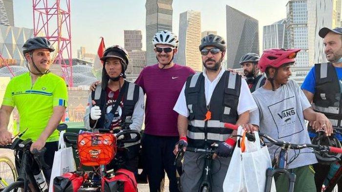 Kisah Fauzan, Berangkat Haji Naik Sepeda 8.000 Km