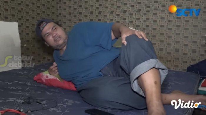 Kondisi Fahmi Bo tinggal sendiri di kamar kos