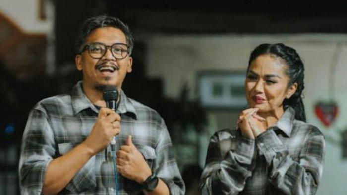 Kris Dayanti dan Kresna Dewanata Phrosakh