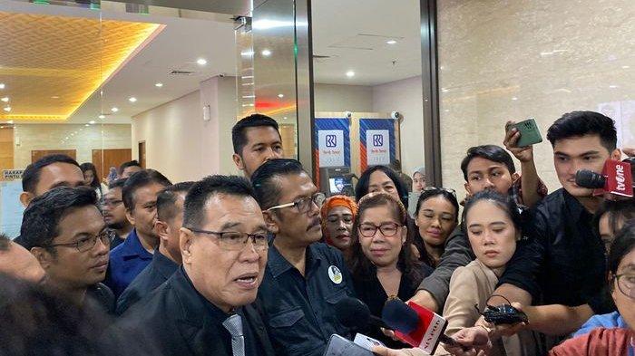 Pengacara Tim Aliansi Advokat Pembela Jessica Wongso melaporkan ayah Wayan Mirna Salihin