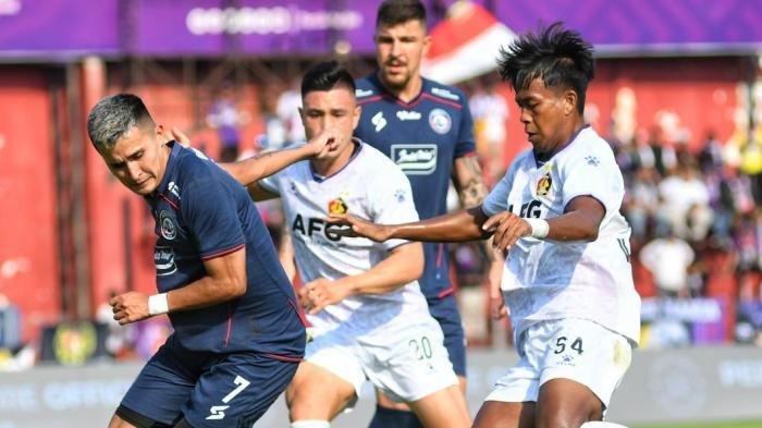 Duel Persik Kediri vs Arema FC berakhir 5-2 pada pekan ketiga Liga 1 2023 di Stadion Brawijaya Kediri, Sabtu (15/7/2023).