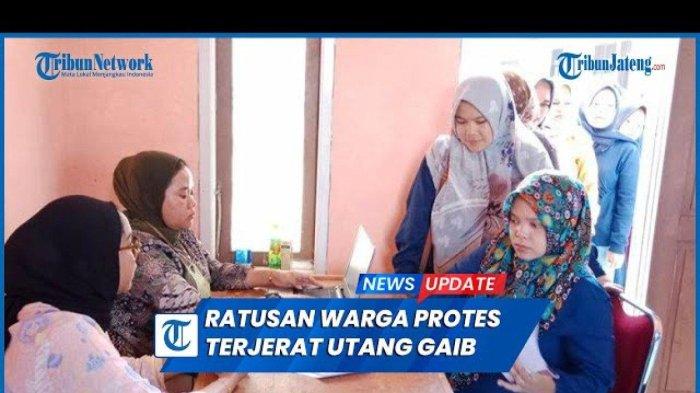 Ratusan warga Desa Sukabakti di Kecamatan Tarogong Kidul, Kabupaten Garut, Jawa Barat tiba-tiba memiliki utang. Warga berbondong-bondong membuat surat pernyataan tidak pernah meminjam uang. (Kompas TV)