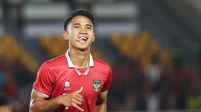 Selebrasi gelandang Timnas Indonesia U-23 Marselino Ferdinan saat mengalahkan China Taipe atau Taiwan 9-0 pada laga pertama Grup K Kualifikasi Piala Asia U-23 2024 di Stadion Manahan, Solo, Sabtu (9/9/2023) malam WIB.