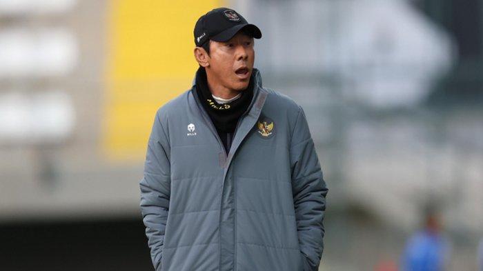Pelatih Timnas Indonesia Shin Tae-yong meminta pecinta sepak bola tidak khawatir dengan hasil kekalahan telak 0-4 dari Libya di laga uji coba , Selasa (2/1/2024)