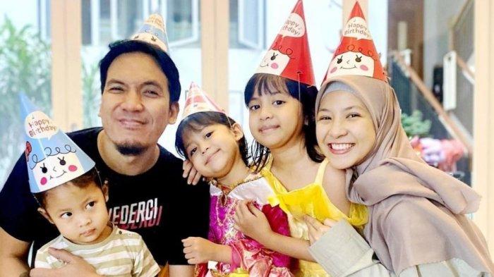 Keluarga Desta dan Natasha Rizky