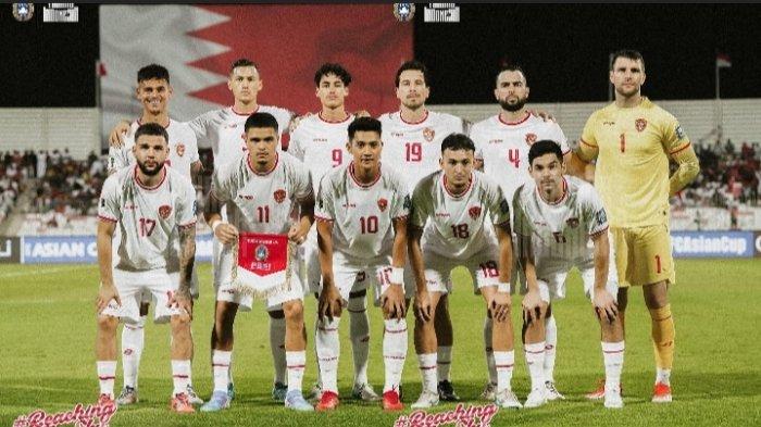 Starting eleven Timnas Indonesia saat dijamu Bahrain di Stadion Nasional Bahrain, Kamis (10/10/2024) malam. Laga Grup C putaran ketiga Kualifikasi Piala Dunia 2026 Zona Asia.